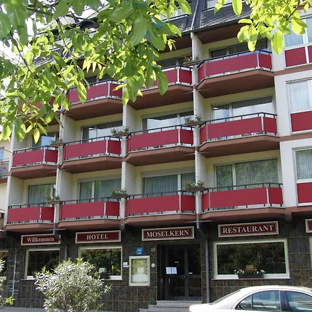 호텔 Hotel Moselkern 모젤케른