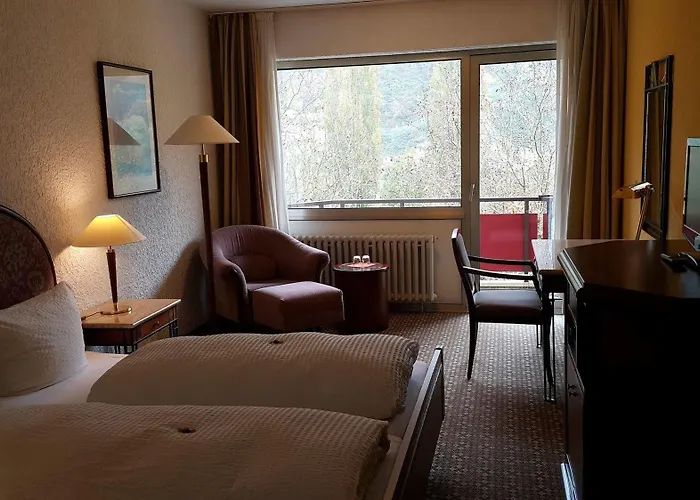 Hotel Moselkern 2*
